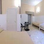 Lenny House Bed & Breakfast 4*