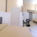 Lenny House Bed & Breakfast Naples