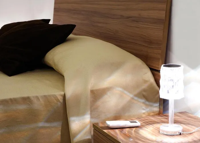 Lenny House Couette-café